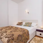 شقة Zuvela