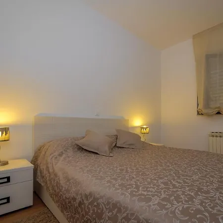 Zuvela Apartment *
