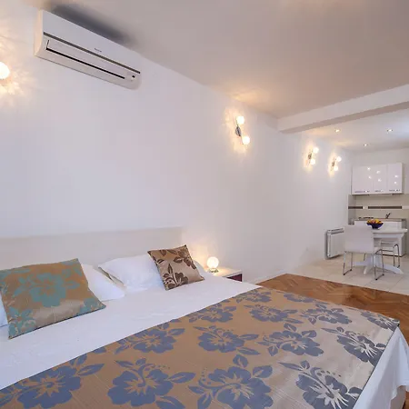 Zuvela Apartman *